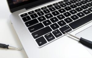 fix keyboard MacBook Pro