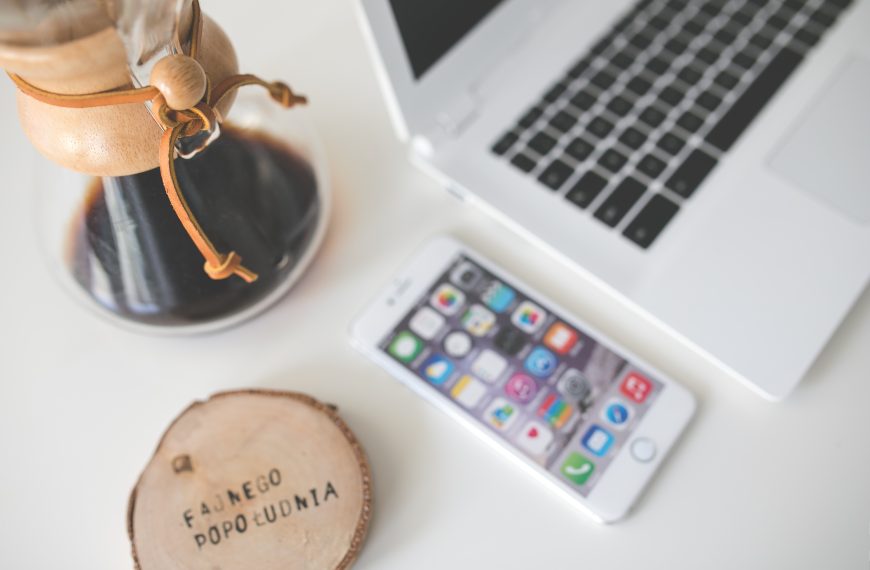 How to Merge Duplicate Photos on iPhone and Clean Up Your Gallery