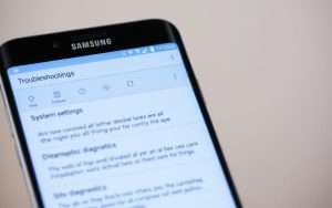 Galaxy phone display troubleshooting