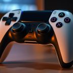 do ps4 controllers work on ps5