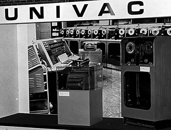 The Evolution of Computer Servicing: A Historical Perspective